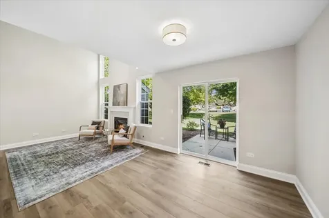 1933 Town Drive Naperville IL 60565