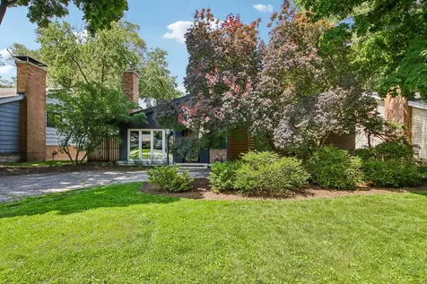 2662 Crawford Avenue Evanston IL 60201