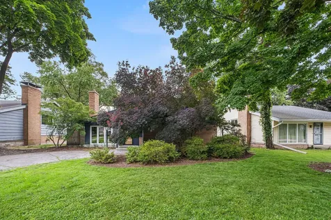 2662 Crawford Avenue Evanston IL 60201