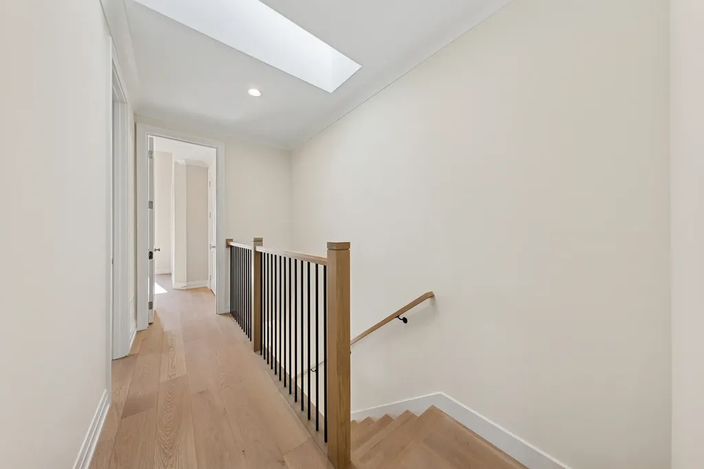 4616 North Claremont Avenue Chicago IL 60625