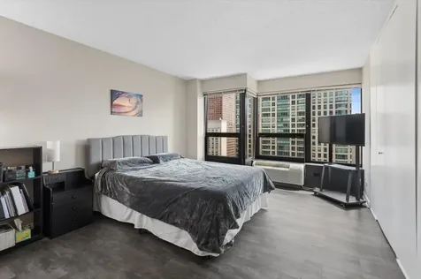 30 East Huron Street Chicago IL 60611