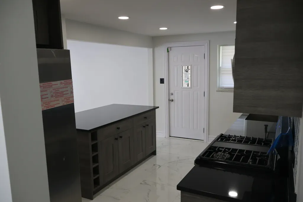 400 West 96th Street Chicago IL 60628