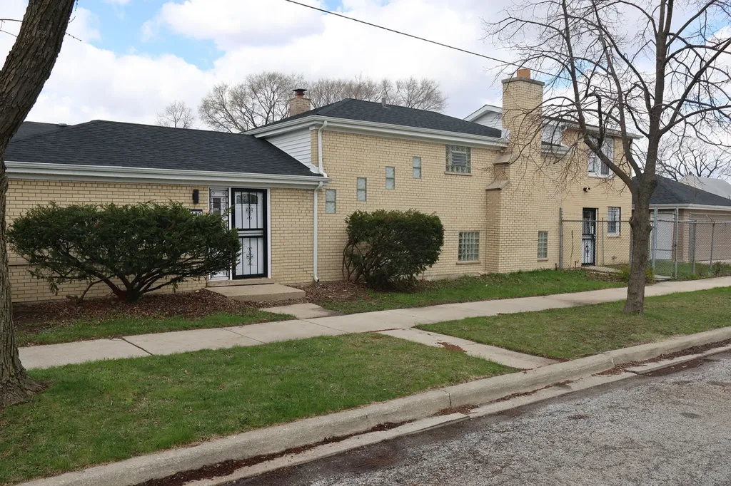 400 West 96th Street Chicago IL 60628