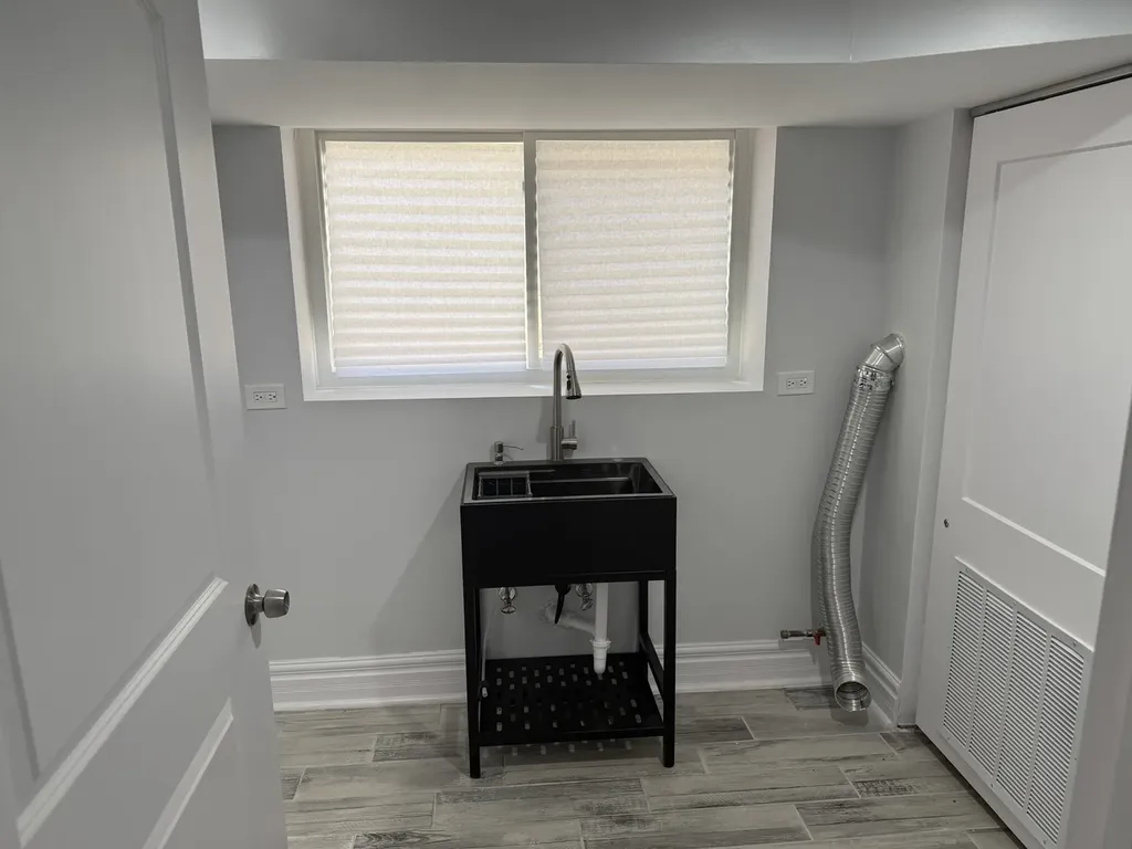 400 West 96th Street Chicago IL 60628