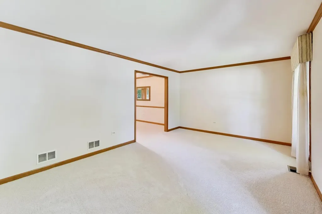 1572 Marquette Avenue Naperville IL 60565