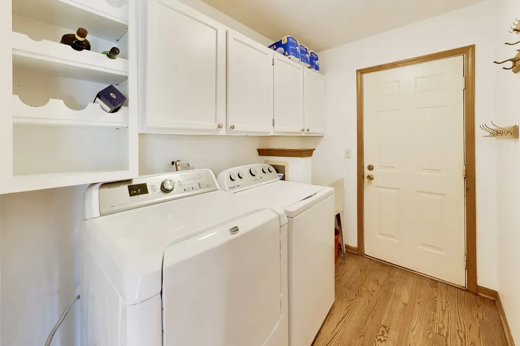 1572 Marquette Avenue Naperville IL 60565