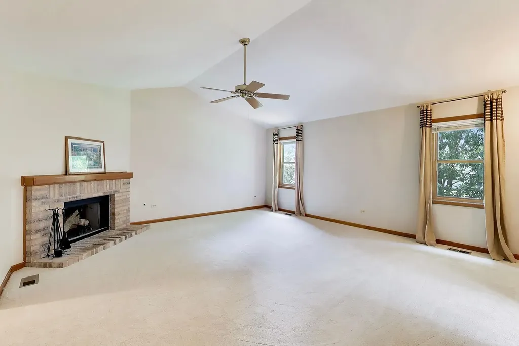 1572 Marquette Avenue Naperville IL 60565