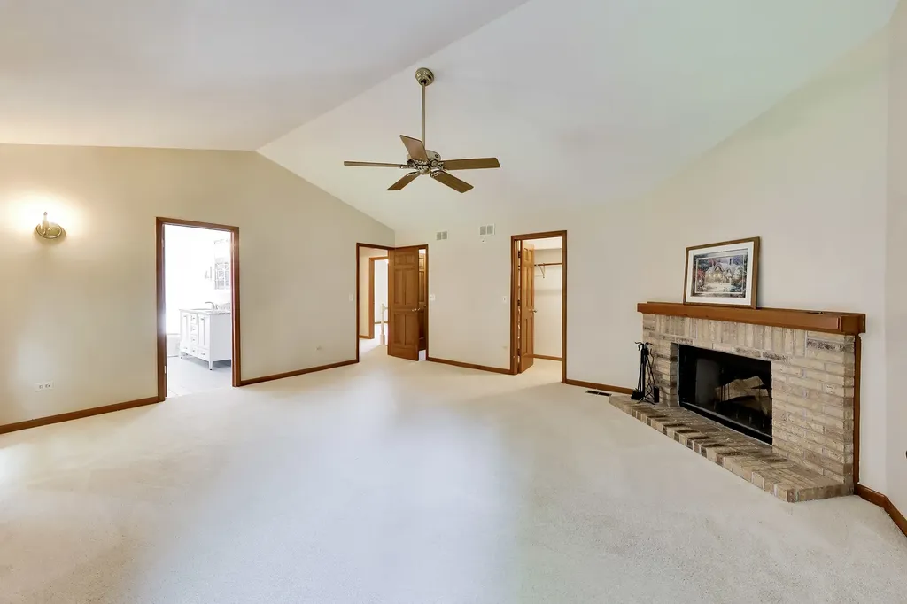 1572 Marquette Avenue Naperville IL 60565