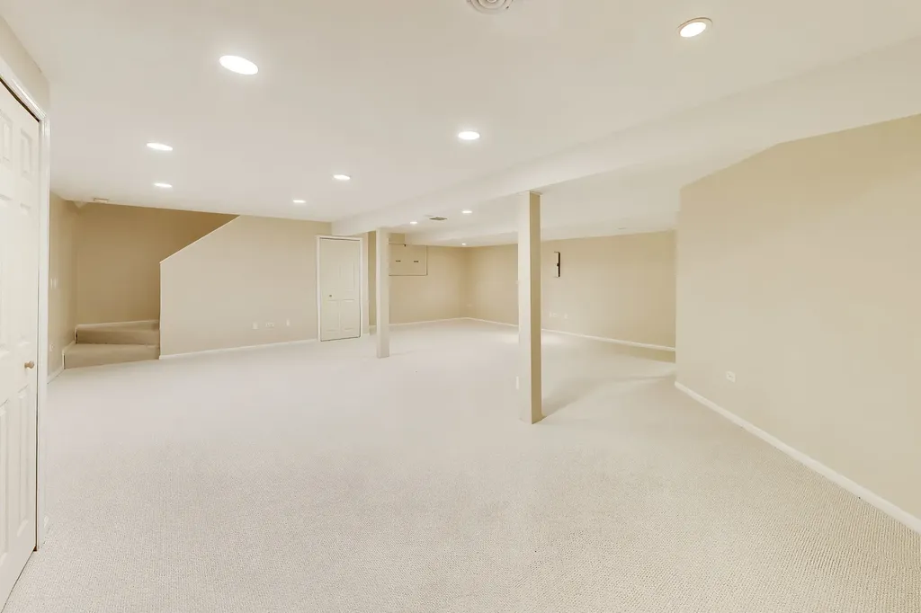 1572 Marquette Avenue Naperville IL 60565
