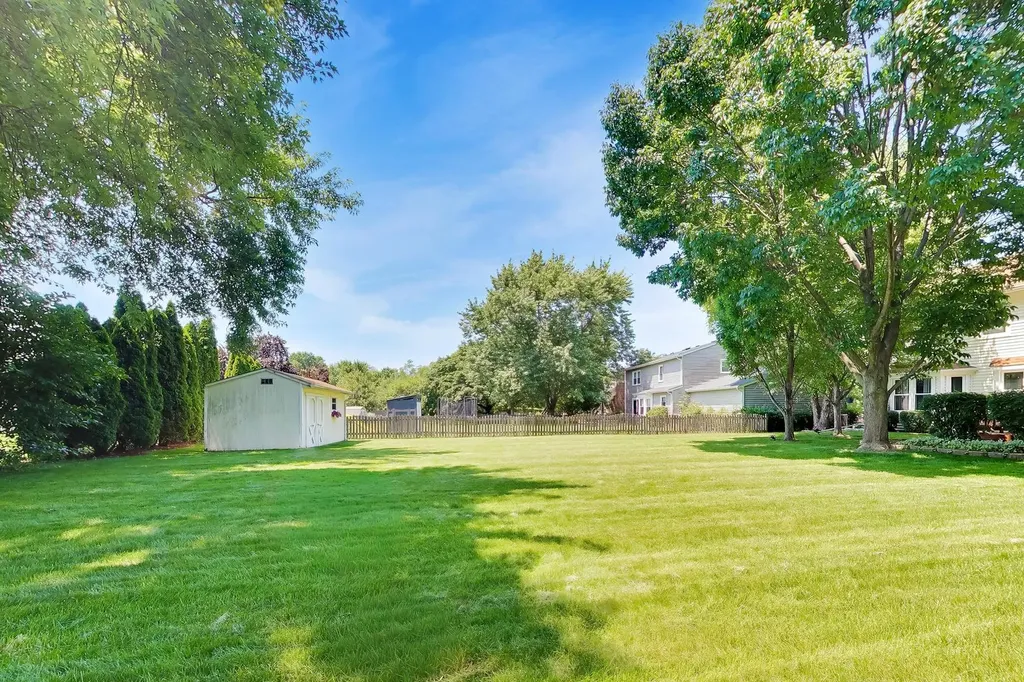1572 Marquette Avenue Naperville IL 60565
