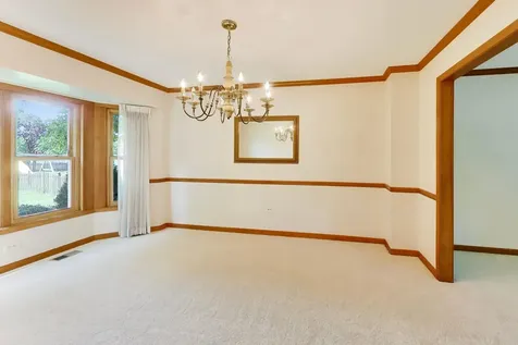 1572 Marquette Avenue Naperville IL 60565