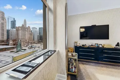 435 North Michigan Avenue Chicago IL 60611