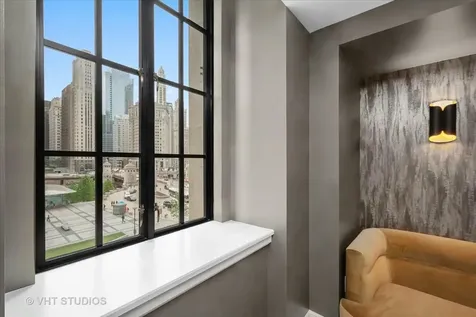 435 North Michigan Avenue Chicago IL 60611