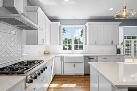 2733 North Elm Lane Arlington Heights IL 60004