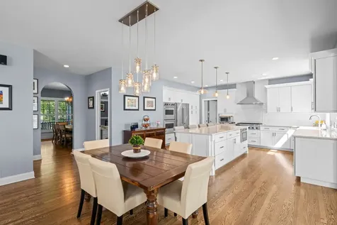 2733 North Elm Lane Arlington Heights IL 60004