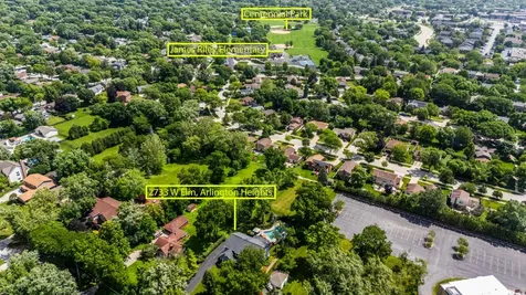 2733 North Elm Lane Arlington Heights IL 60004