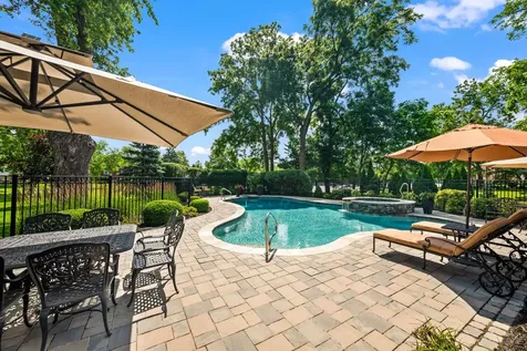 2733 North Elm Lane Arlington Heights IL 60004