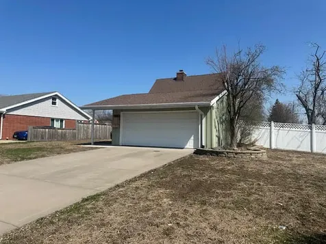 9843 Tulley Avenue Oak Lawn IL 60453