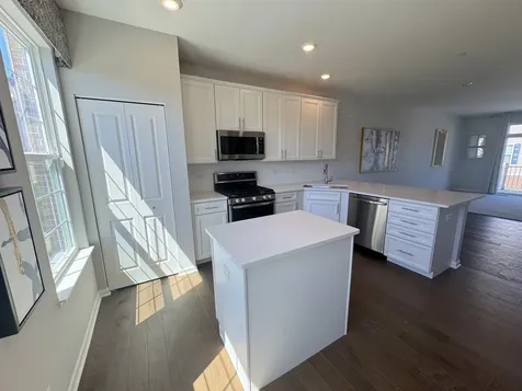 1607 Carlstedt Drive Batavia IL 60510