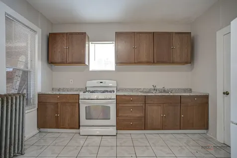228 South Lincoln Avenue Waukegan IL 60085