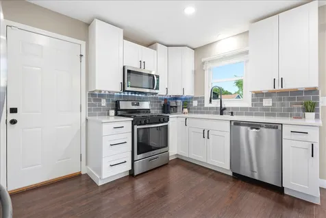 2830 Rocksbury Drive Bloomington IL 61705