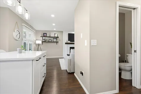 2830 Rocksbury Drive Bloomington IL 61705