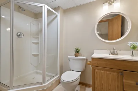 174 Suffolk Lane Grayslake IL 60030