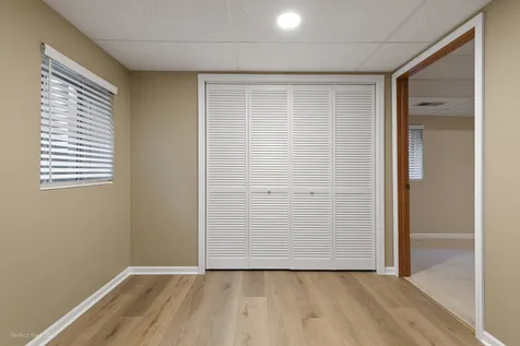 174 Suffolk Lane Grayslake IL 60030