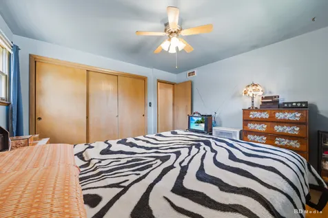 5539 La Palm Drive Oak Forest IL 60452
