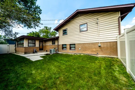 5539 La Palm Drive Oak Forest IL 60452