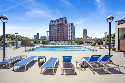 1850 North Clark Street Chicago IL 60614