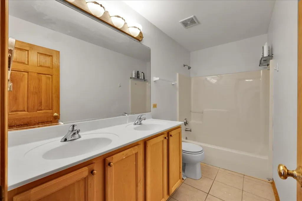 24963 Heritage Oaks Drive Plainfield IL 60585