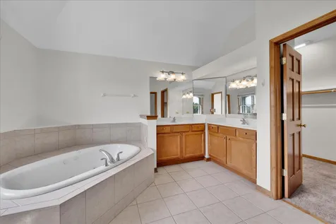 24963 Heritage Oaks Drive Plainfield IL 60585