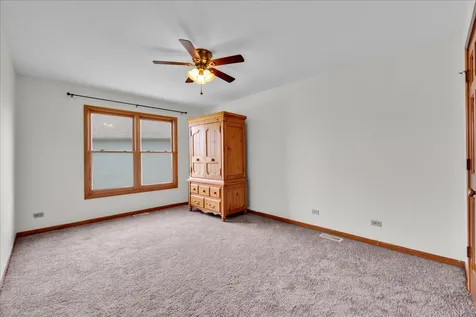 24963 Heritage Oaks Drive Plainfield IL 60585