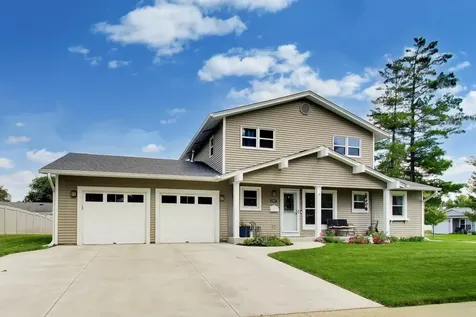 1067 Carpenter Court Elk Grove Village IL 60007