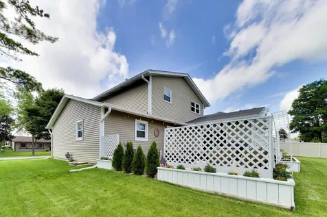 1067 Carpenter Court Elk Grove Village IL 60007