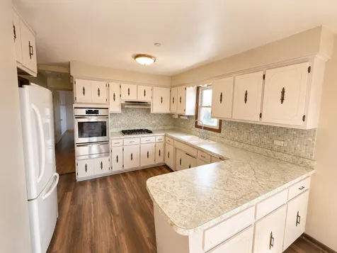 7332 Beloit Avenue Bridgeview IL 60455
