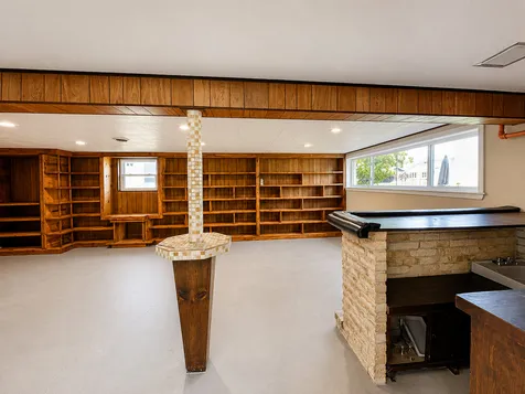 7332 Beloit Avenue Bridgeview IL 60455