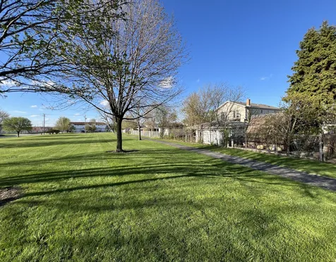 7332 Beloit Avenue Bridgeview IL 60455