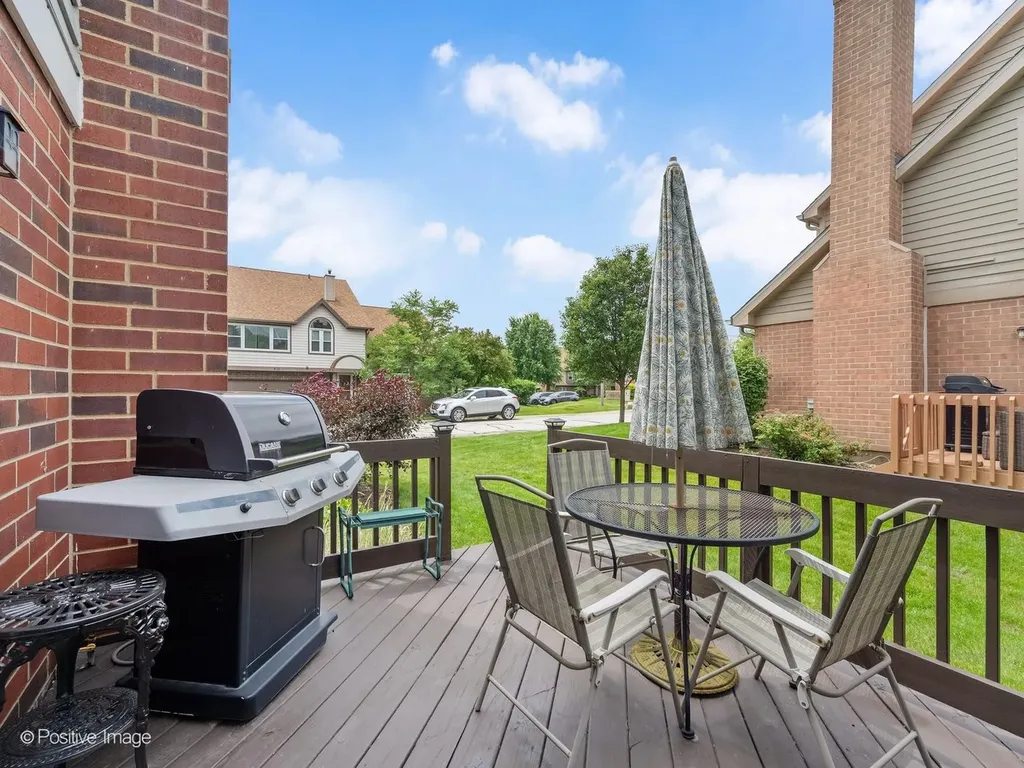7932 Stewart Drive Darien IL 60561