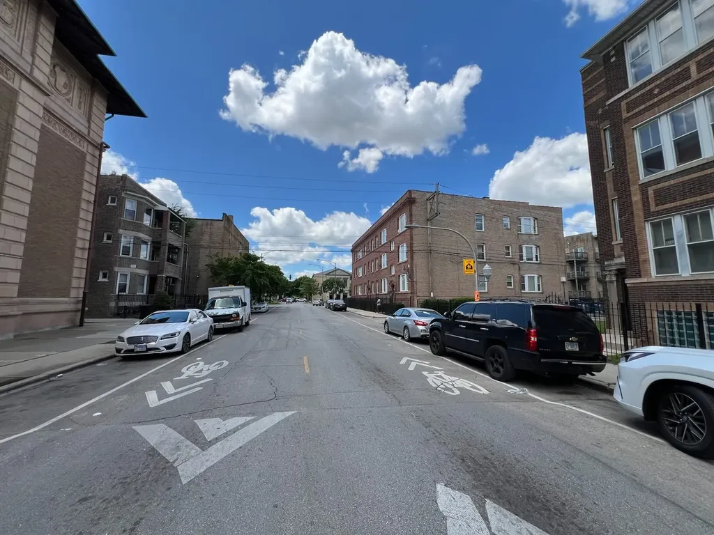 3716 West Polk Street Chicago IL 60624