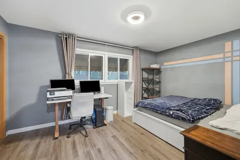 4325 South Rockwell Street Chicago IL 60632