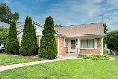 321 North London Avenue Rockford IL 61107