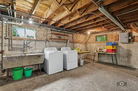 4996 Wick Drive Oak Lawn IL 60453