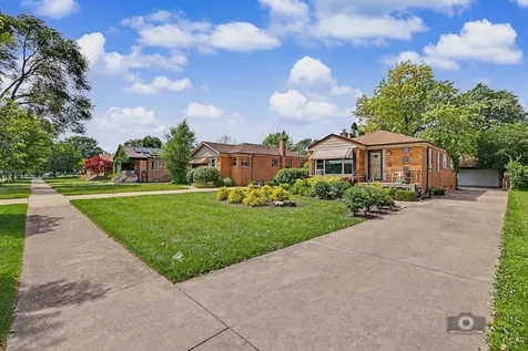 4996 Wick Drive Oak Lawn IL 60453