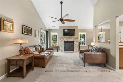 616 Edinburgh Lane Prospect Heights IL 60070