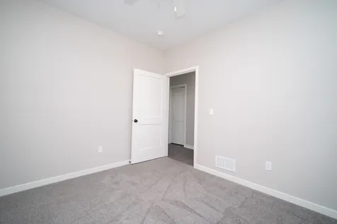 532 Anjali Court Sycamore IL 60178