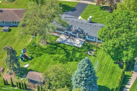 302 Goodridge Terrace Roselle IL 60172