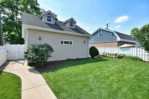 6238 North Neva Avenue Chicago IL 60631
