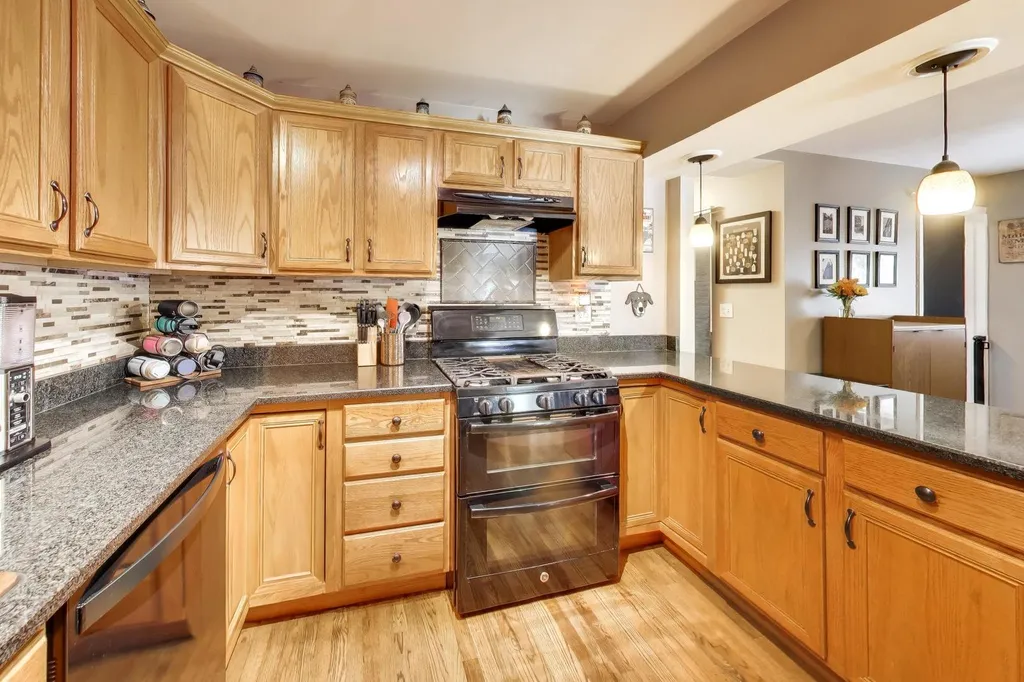 3221 North Plainfield Avenue Chicago IL 60634